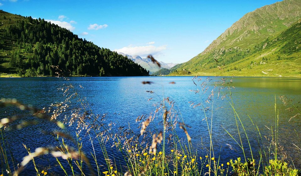 Obersee am Staller Sattel Der Obersee am Staller Sattel...