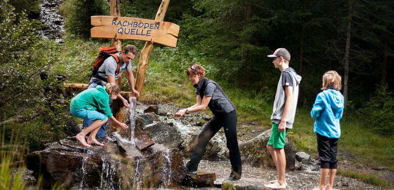 Familie im Debanttal Nationalpark Hohe Tauern
