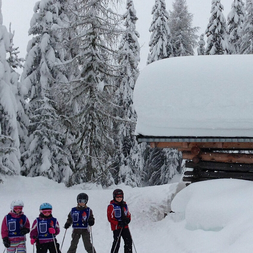 Kinderskikurs Skizentrum Sillian Hochpustertal Kinderskikurs im Skizentrum Sillian Hochpustertal bei frisch verschneiter Witterung