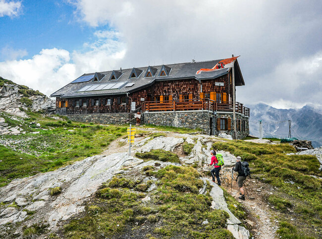 Badener Huette am Adlerweg Osttirol Etappe 4