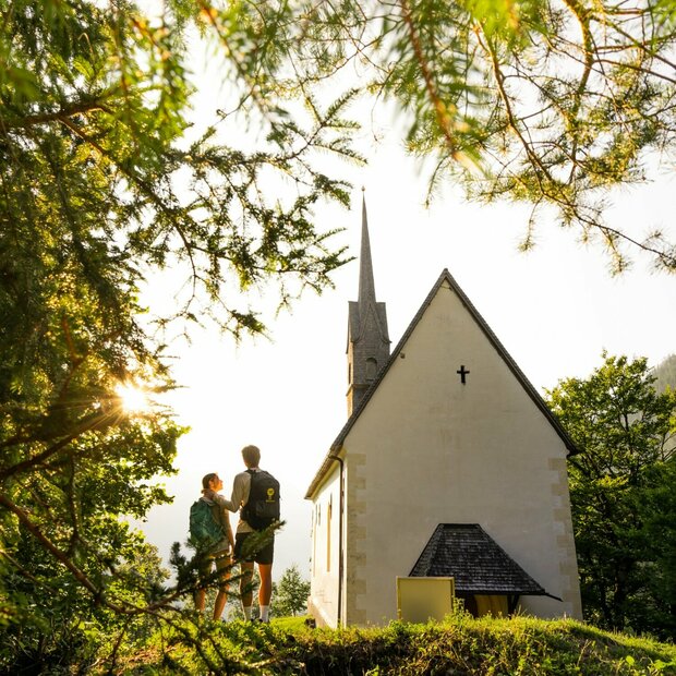Etappe 1 - Peter und Paulkirche in Lavant